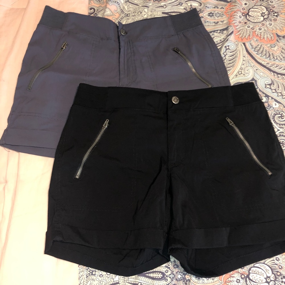 2 pairs of Athleisure Shorts